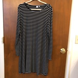 Gap striped T-shirt dress